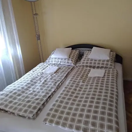 Granit Apartman Lägenhet